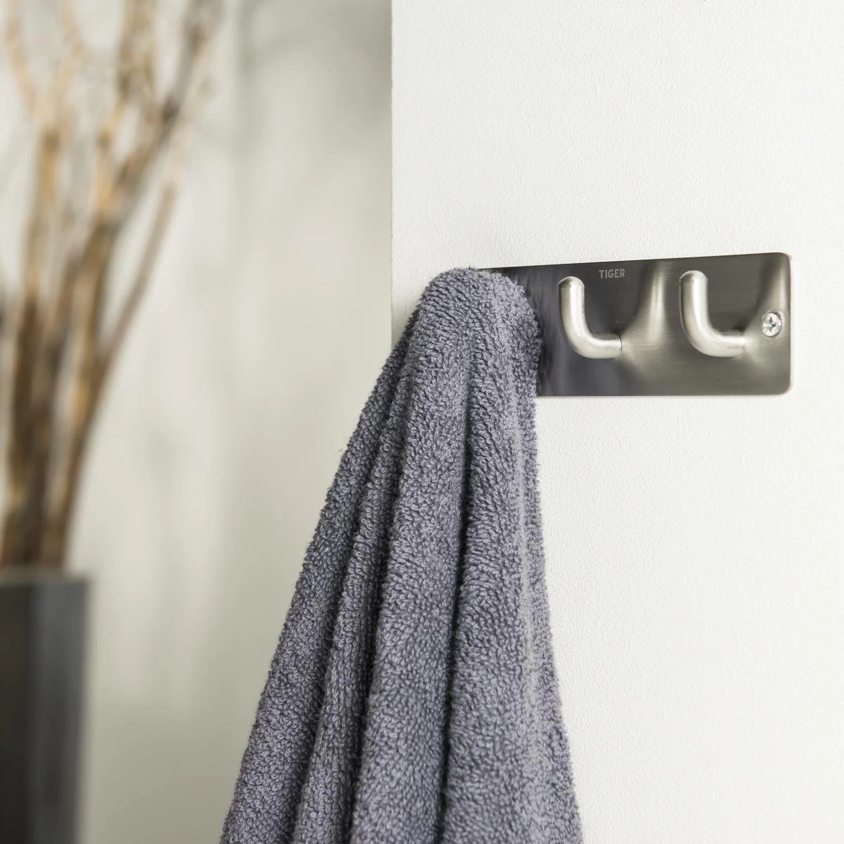 Tiger - Handdoekhaak Rack Pinky - RVS Geborsteld - Afbeelding 4